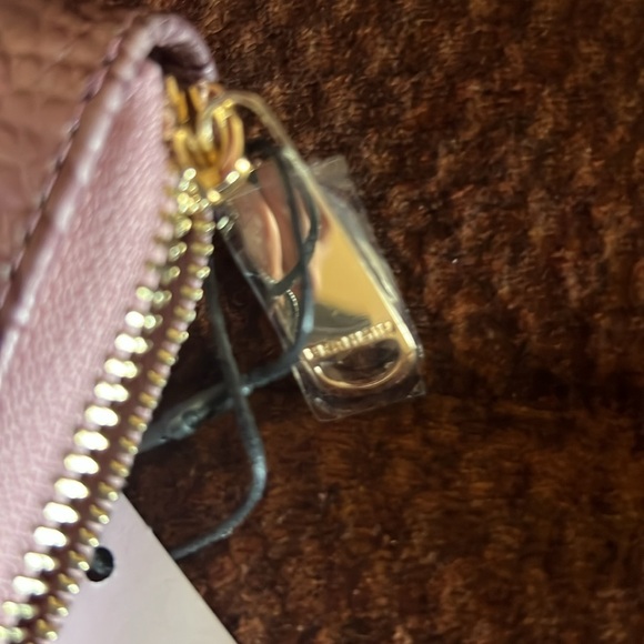 Brahmin Suri Mellow Rose Melbourne wallet - Picture 6 of 8